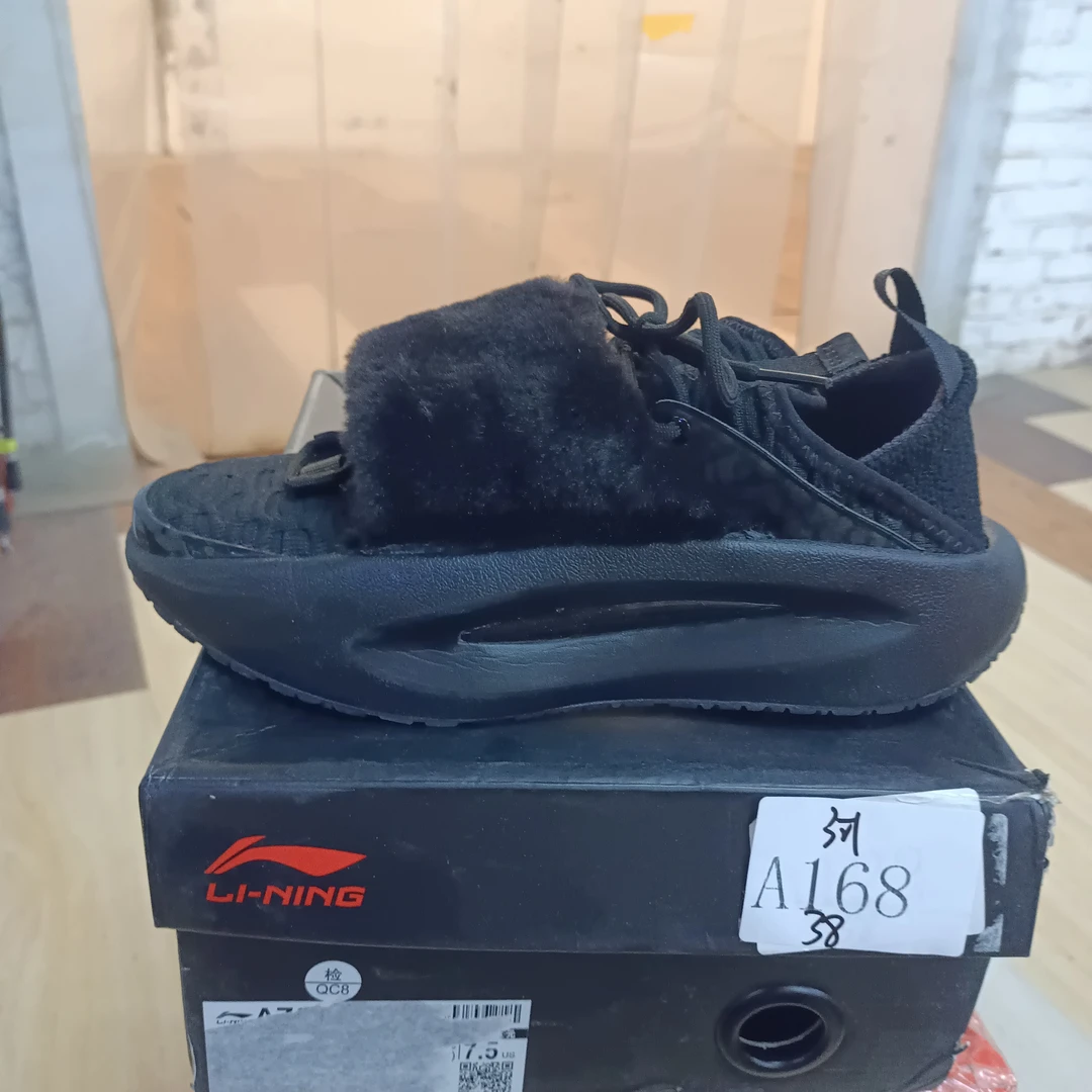 李宁孤货-运动鞋-A168