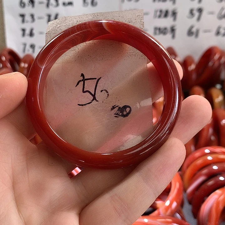 手镯玛瑙/玉髓未镶嵌