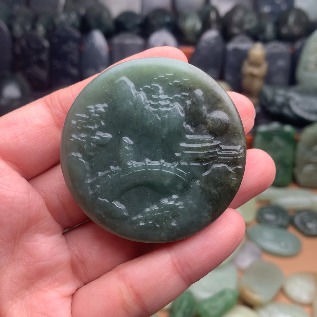 和田玉未镶嵌颈饰