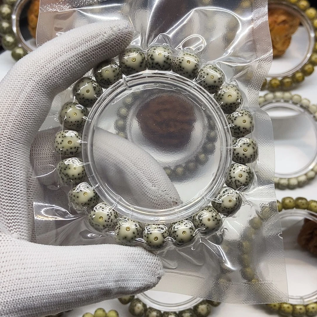 手串星月菩提卡11.7大眼睛月朗星稀押车