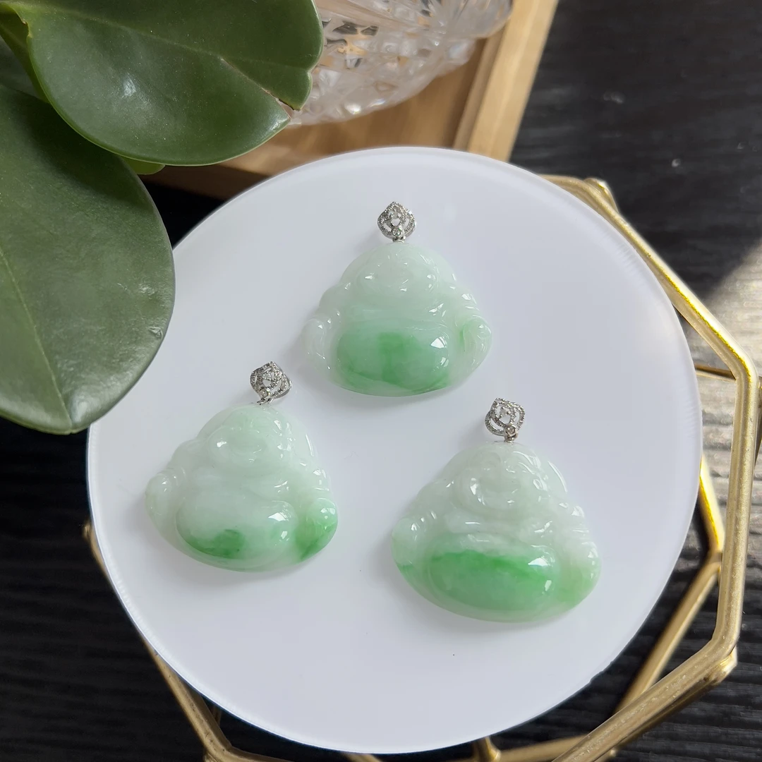 【芬姐珠宝】 YM792-2 佛公 天然A货缅甸翡翠多样性发一