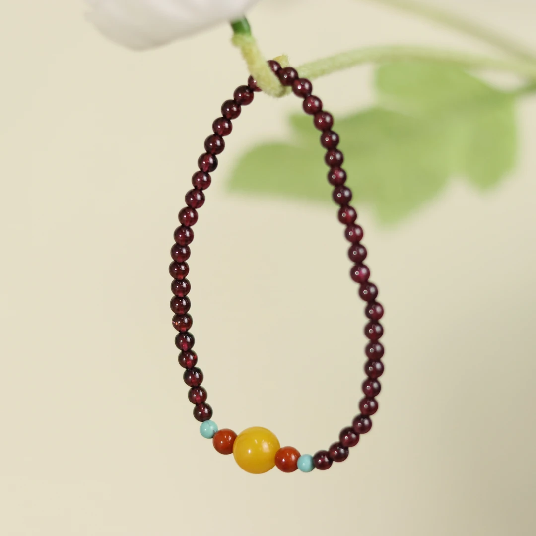 ZC10A18515[原创]石榴石手串（多样性发货)