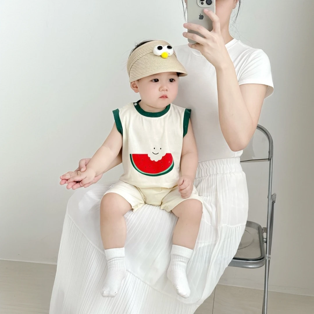 婴儿衣服夏季薄款男宝宝西瓜连体衣满月百天哈衣夏装超萌外出爬服