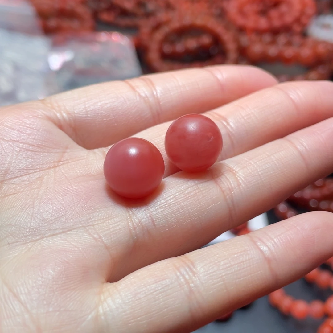 南红玛瑙手链未镶嵌飞***?