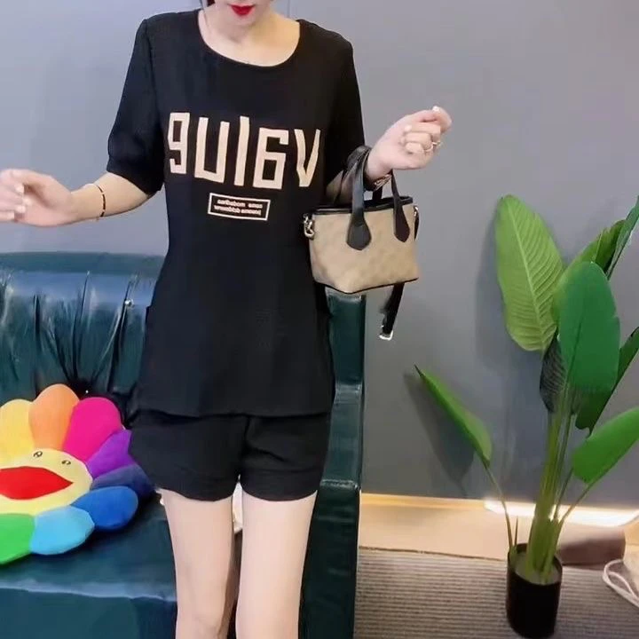 休闲运动套装女夏季新款宽松显瘦侧开叉短袖t恤+短裤两件套气质