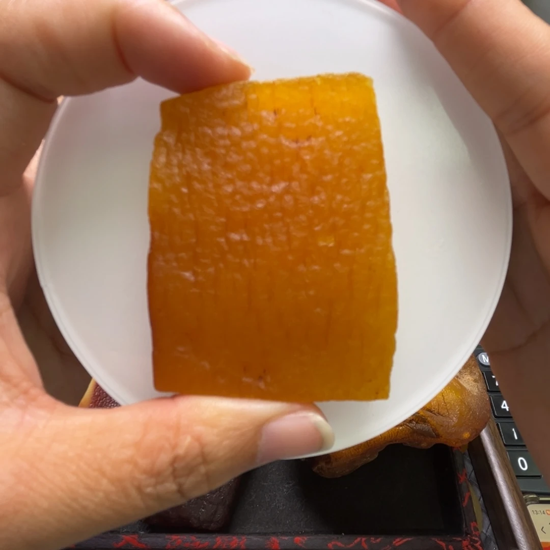 蝴***飞定制琥珀未镶嵌琥珀蜜蜡原石定制