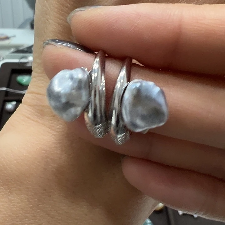 银S925镶嵌耳饰海水珍珠