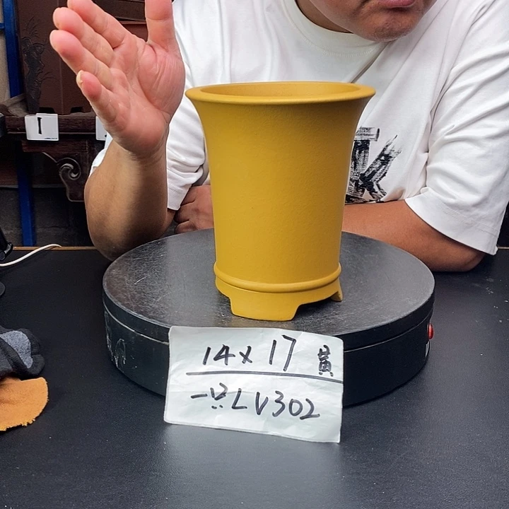 紫砂花盆货号一只LV302