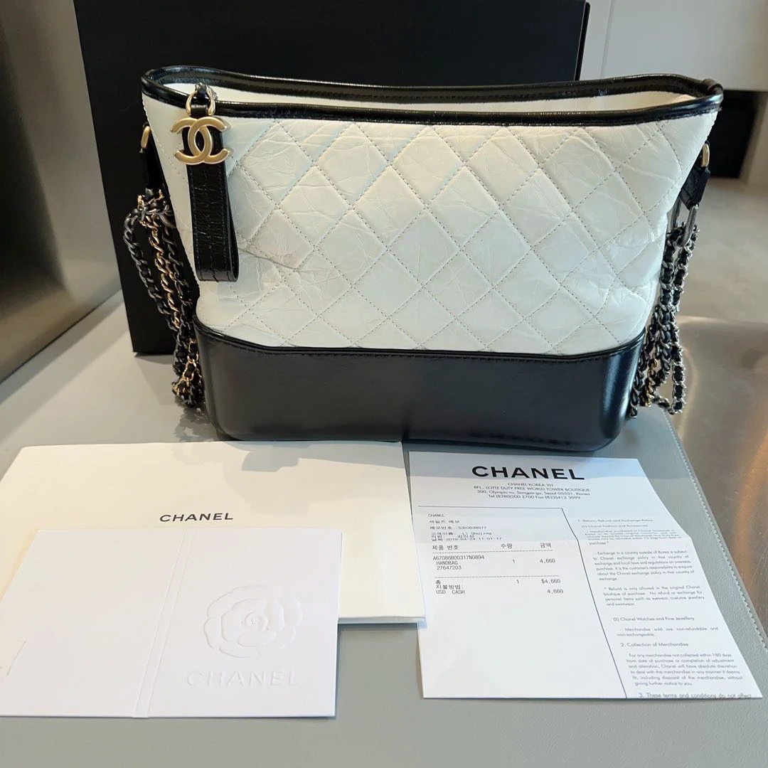 95新 Chanel/香奈儿 香奈儿 新大号黑白拼色流浪25开无卡