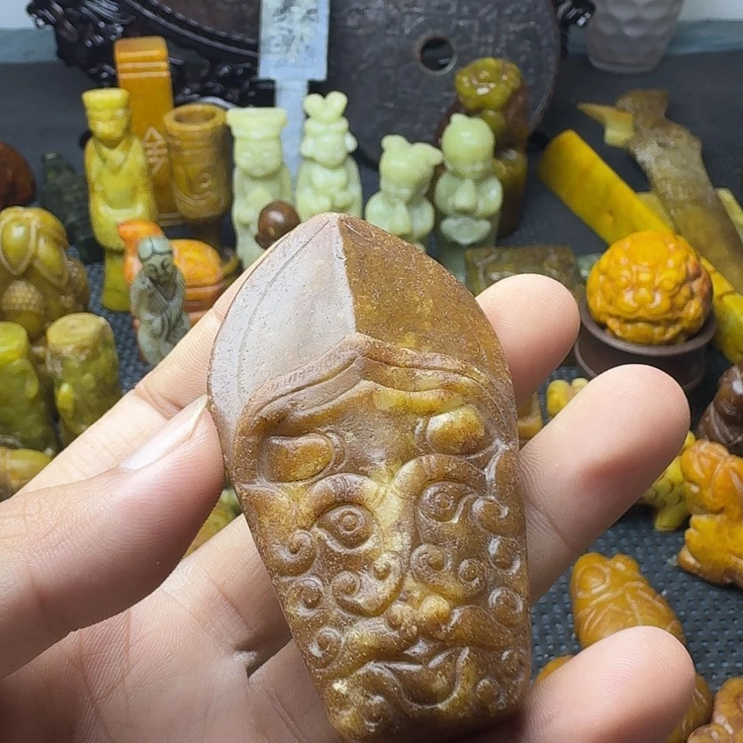 白玉菩提吊坠。。。