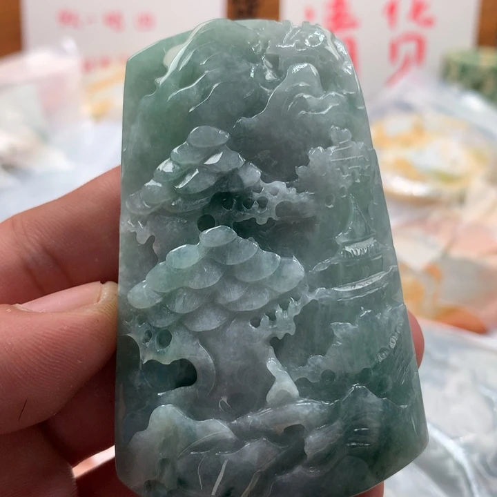 翡翠未镶嵌颈饰保真天然a货翡翠