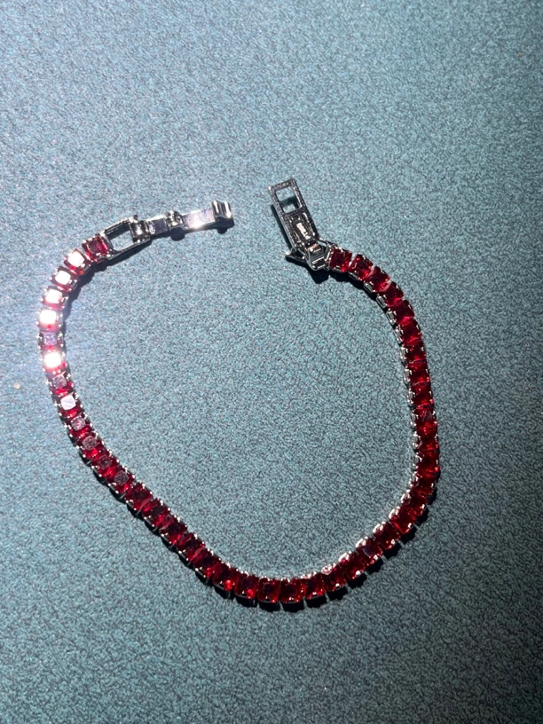 664红宝手链多颗