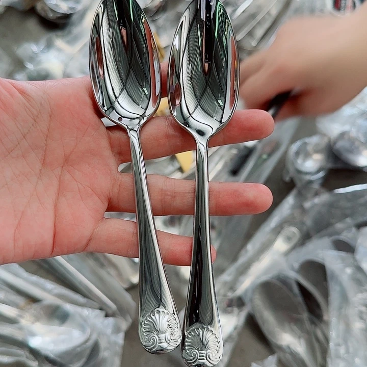 不锈钢俩贝壳柄勺子