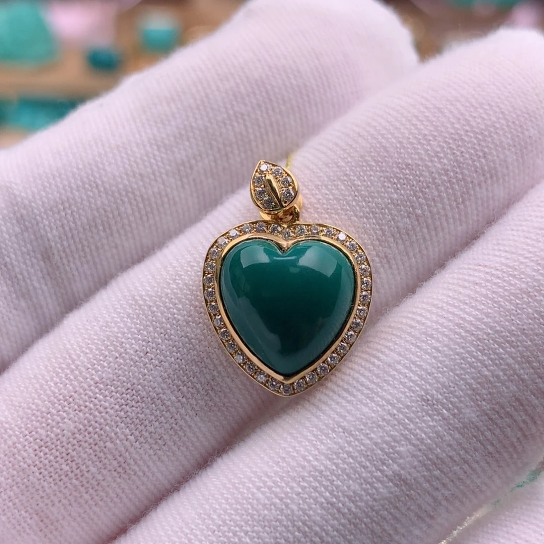 绿松石珠宝奇石18K金镶嵌