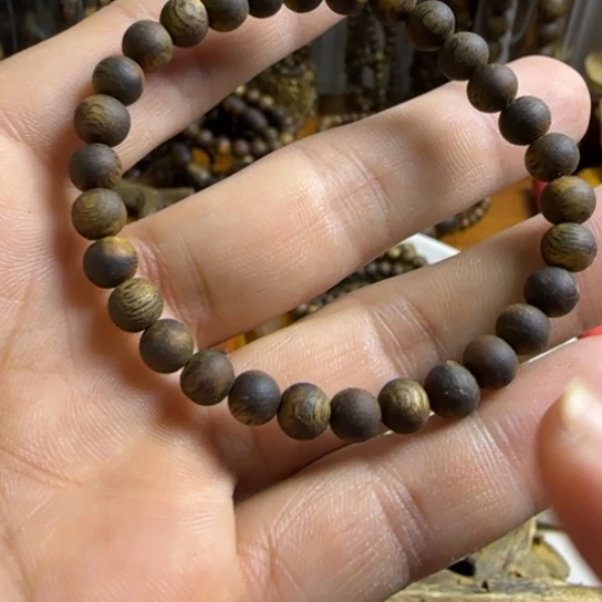 沉香碎屑沉香绿棋楠沉香0.6单圈多样性发一