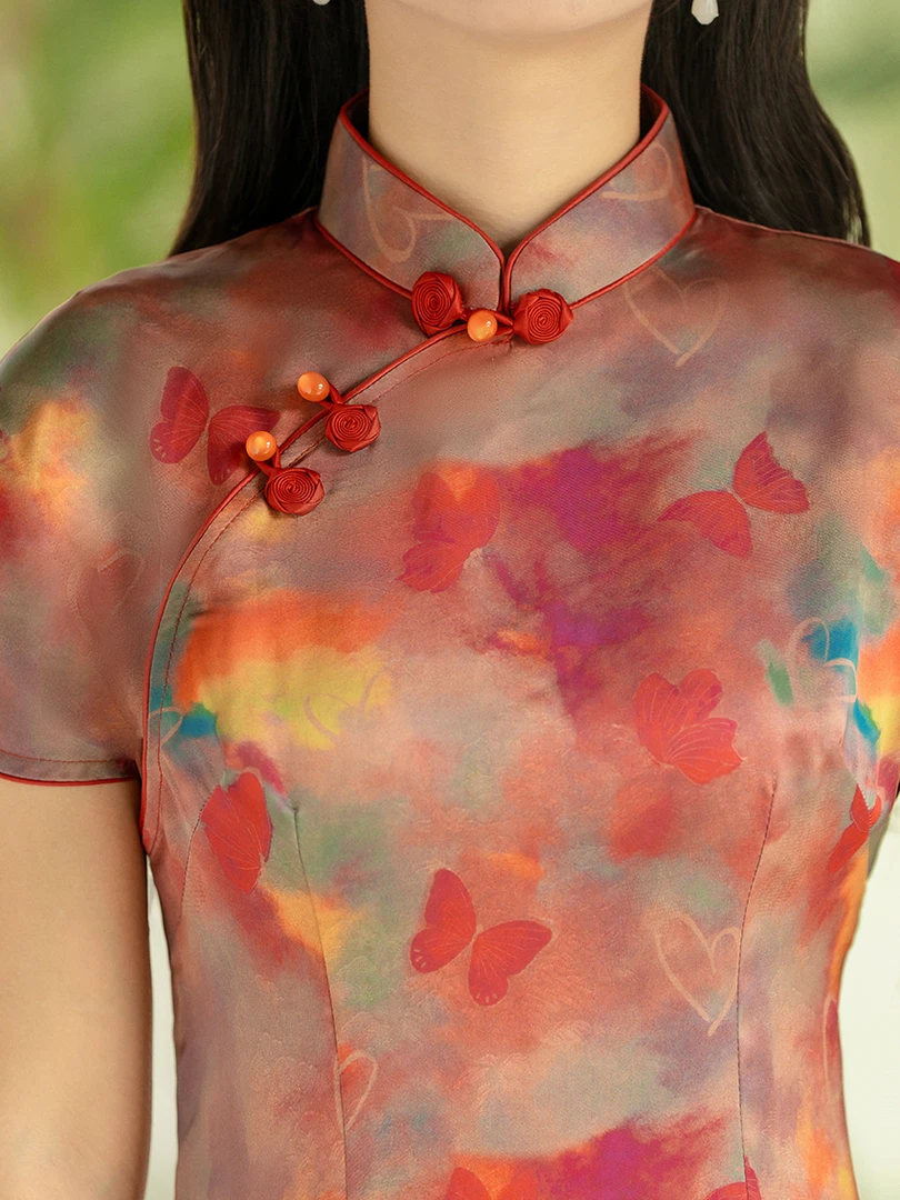 「流霞绮梦」赢夫人旗袍春夏醋酸缎2025年新款爆款复古时尚中长款