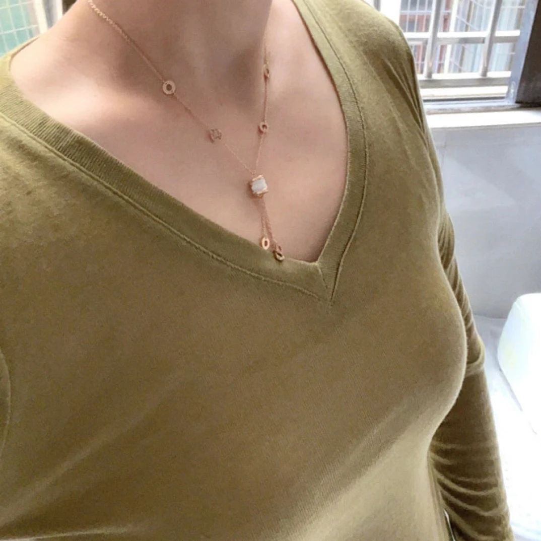 清仓771款【闰熙】30羊毛➕70天丝/V领修身/NO退换