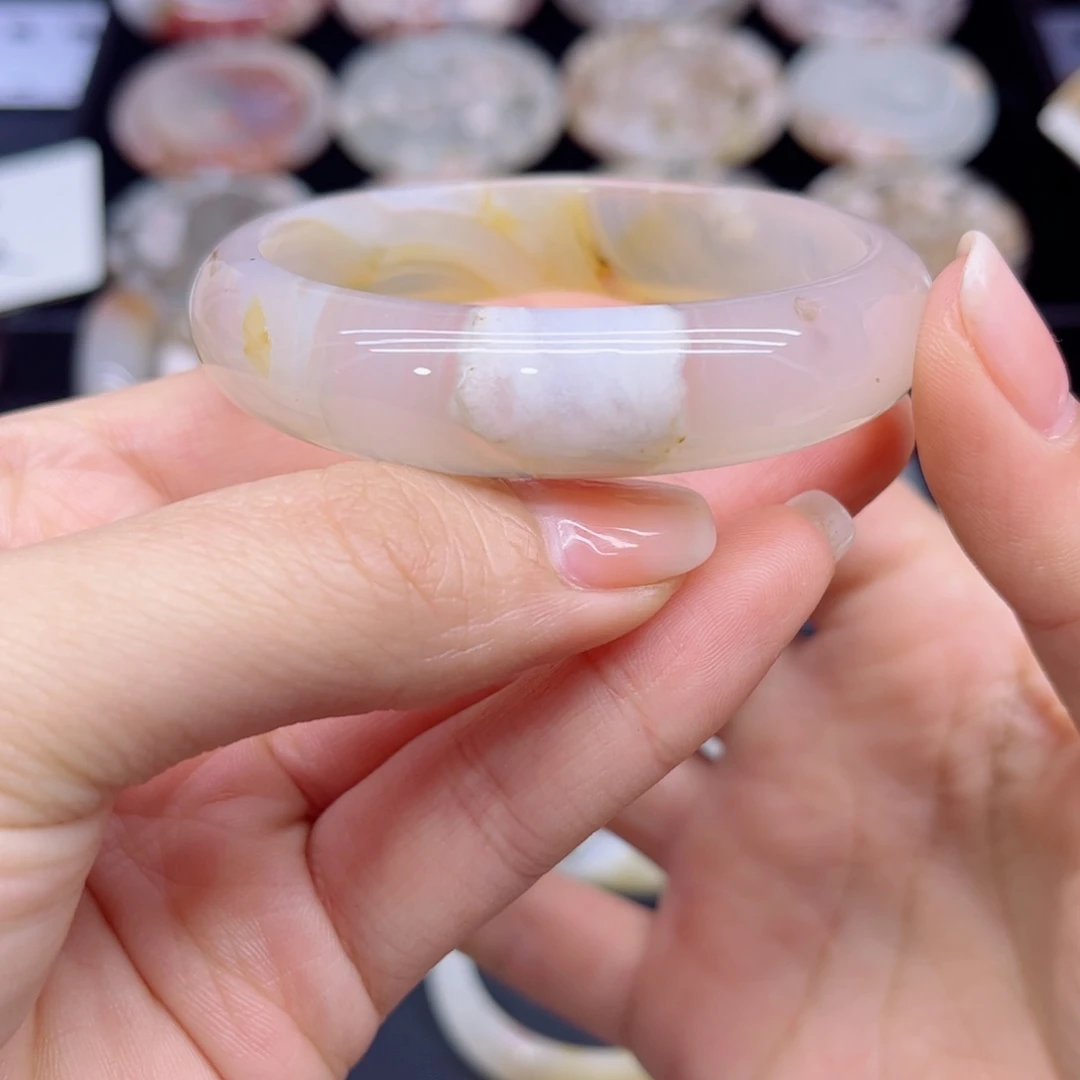 玛瑙/玉髓未镶嵌手镯57