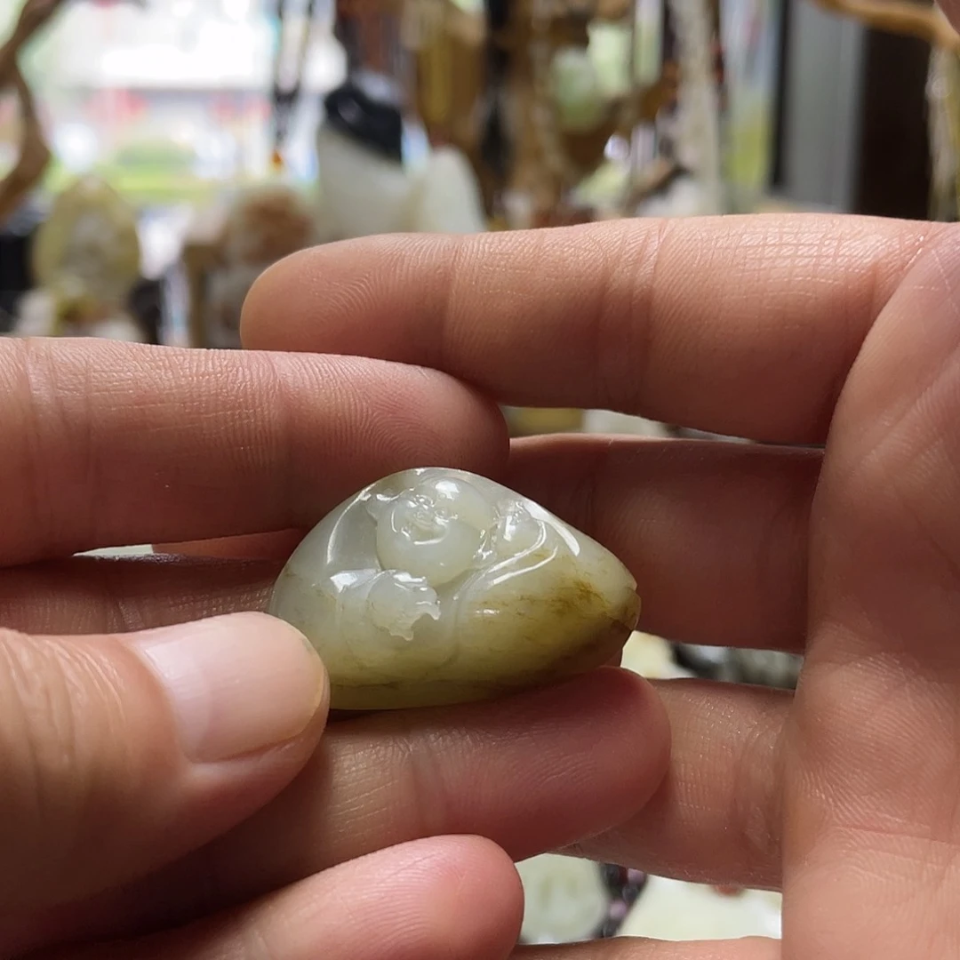 和田玉未镶嵌颈饰纯手工制作、非电脑货