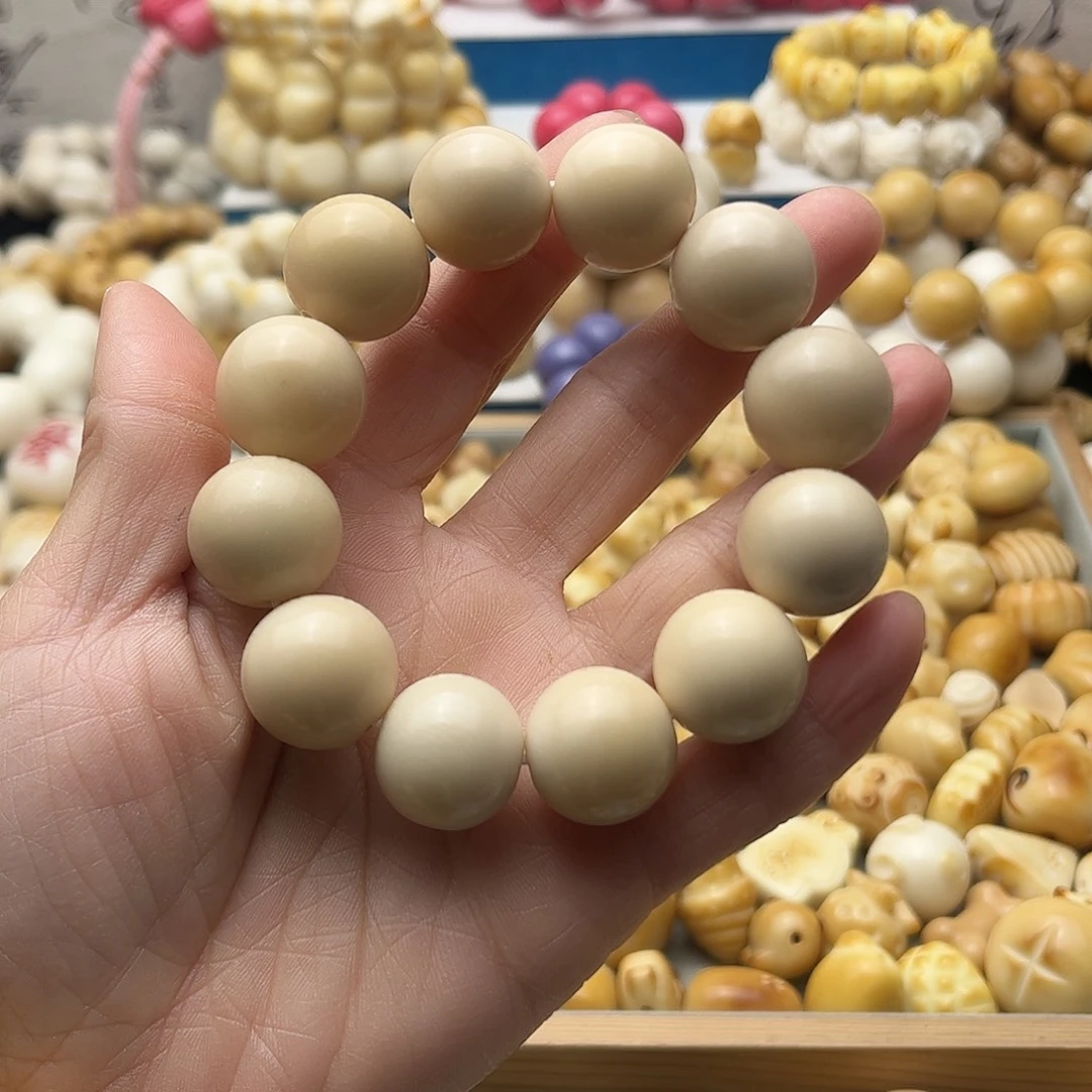 吊坠菩提根/象牙果