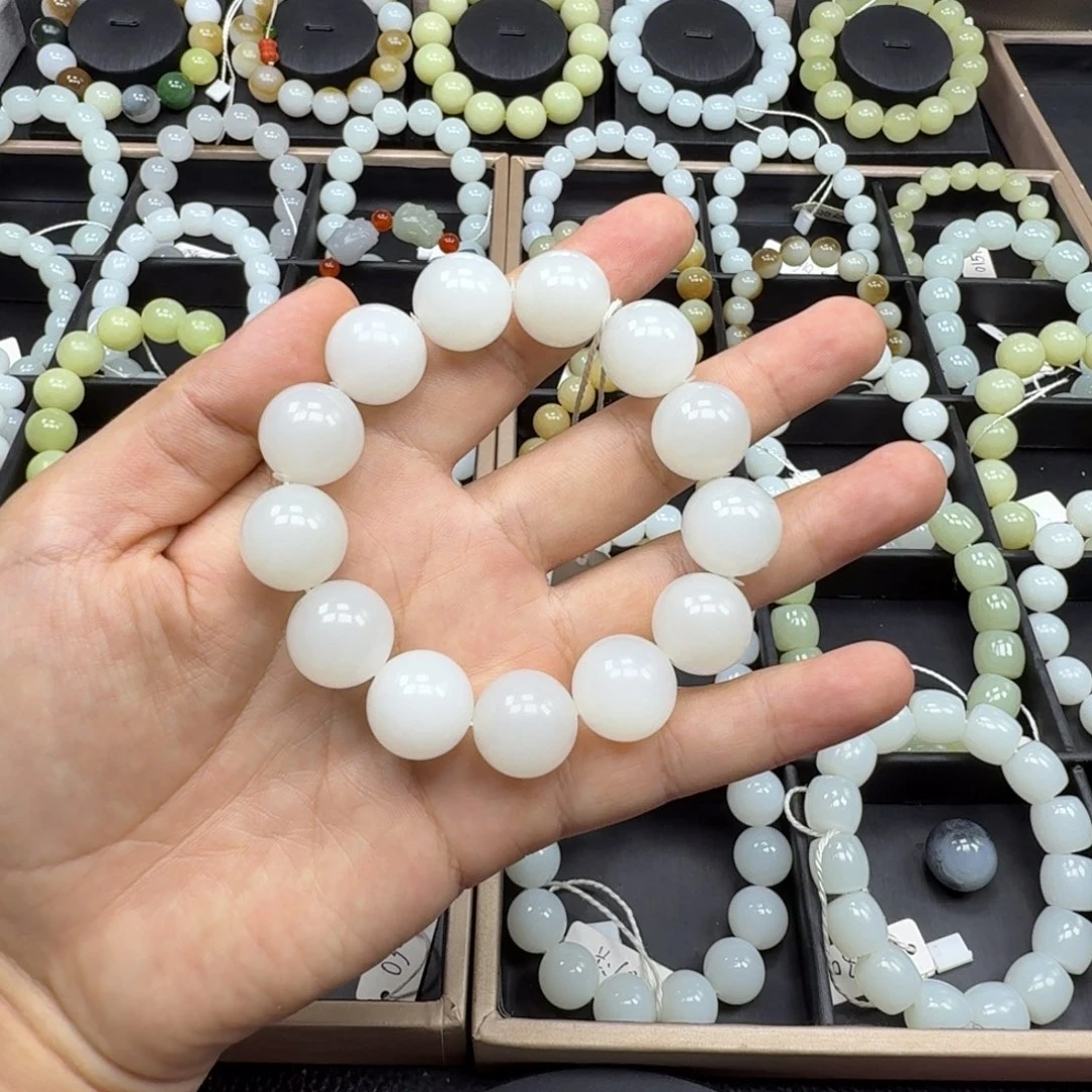 和田玉未镶嵌手链