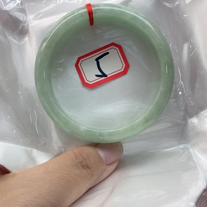 未镶嵌手镯翡翠翡翠