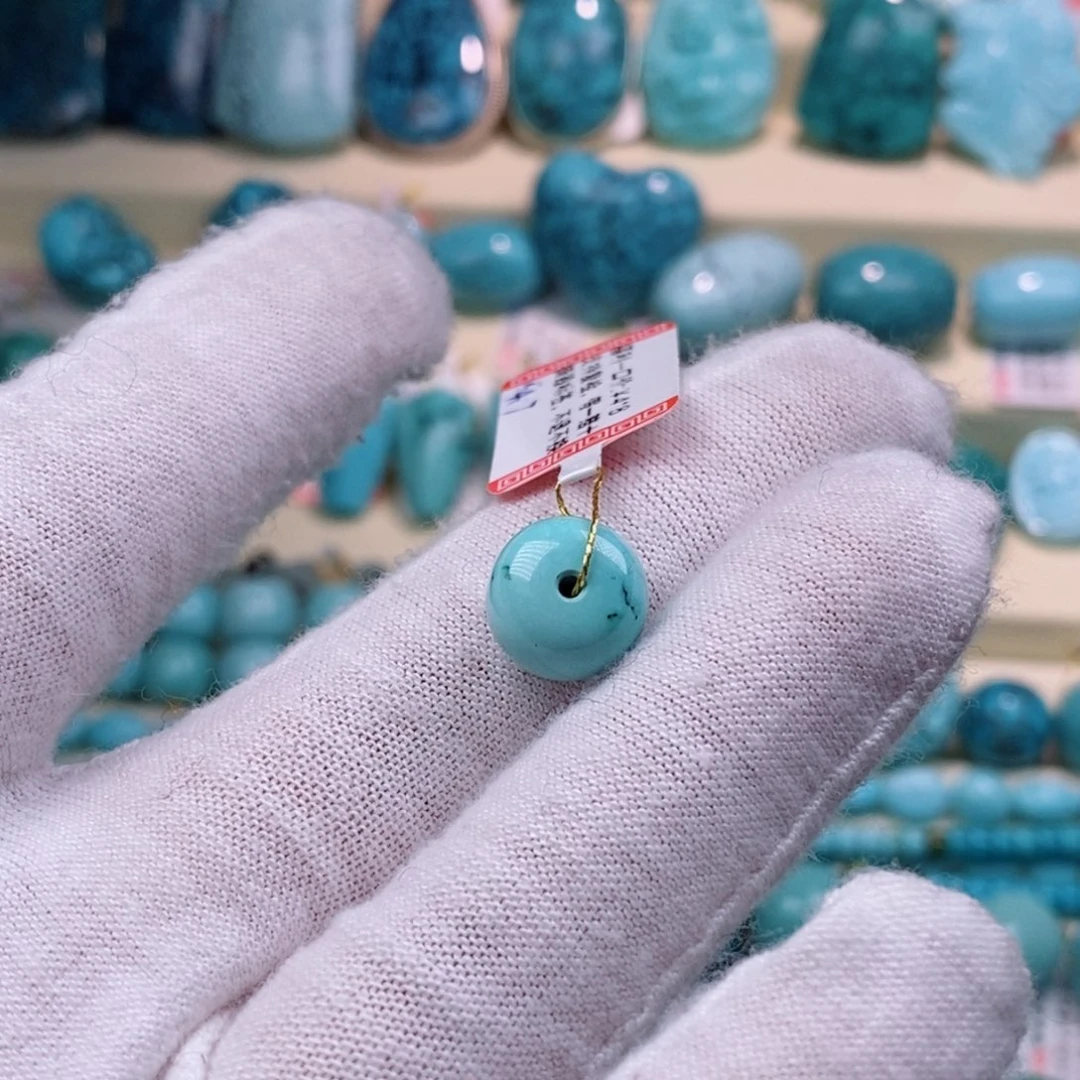 绿松石珠宝奇石未镶嵌点**茄