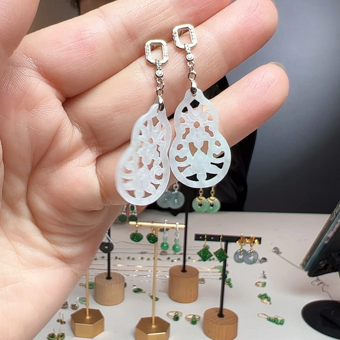 翡翠银S925镶嵌耳饰天然翡翠