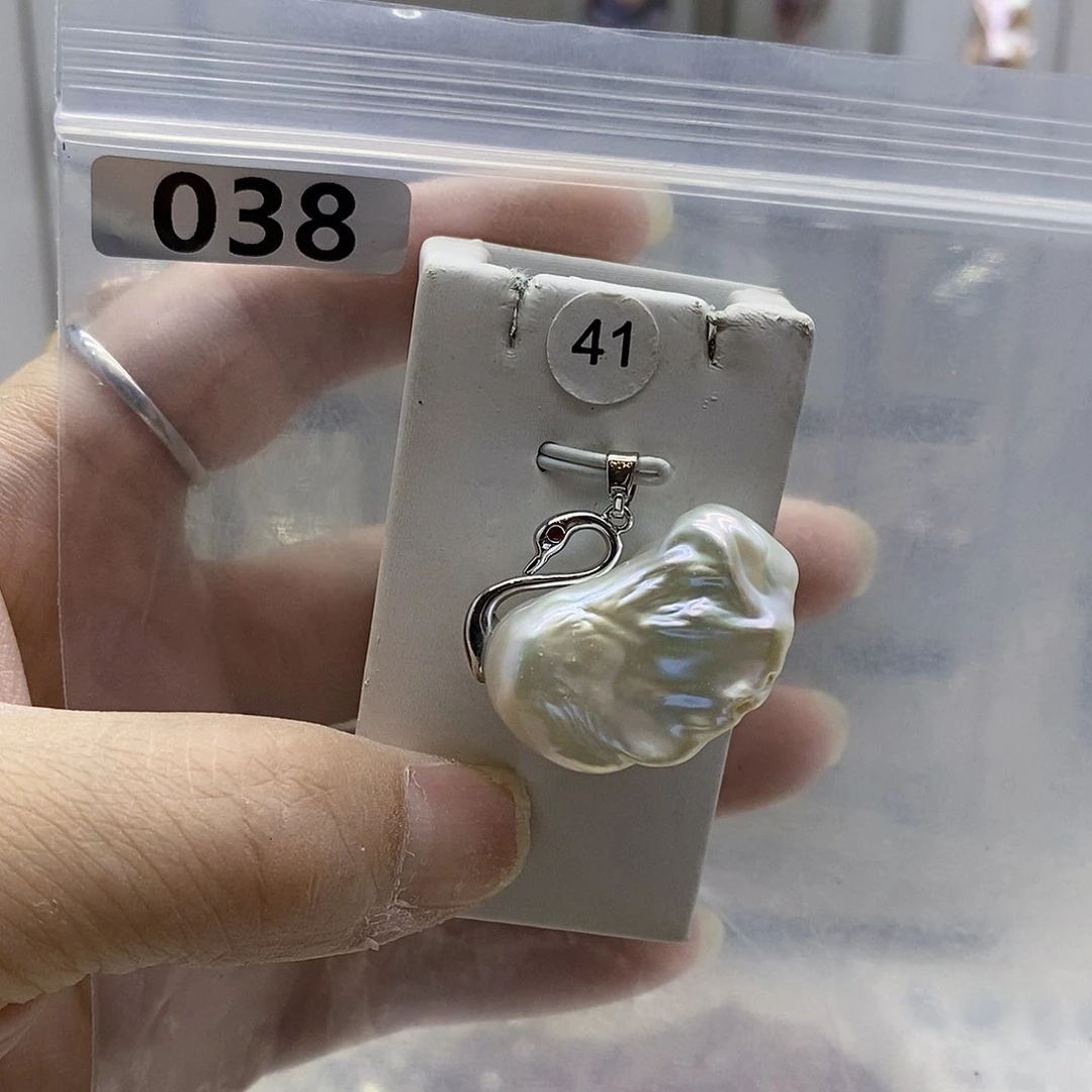 颈饰合金淡水珍珠