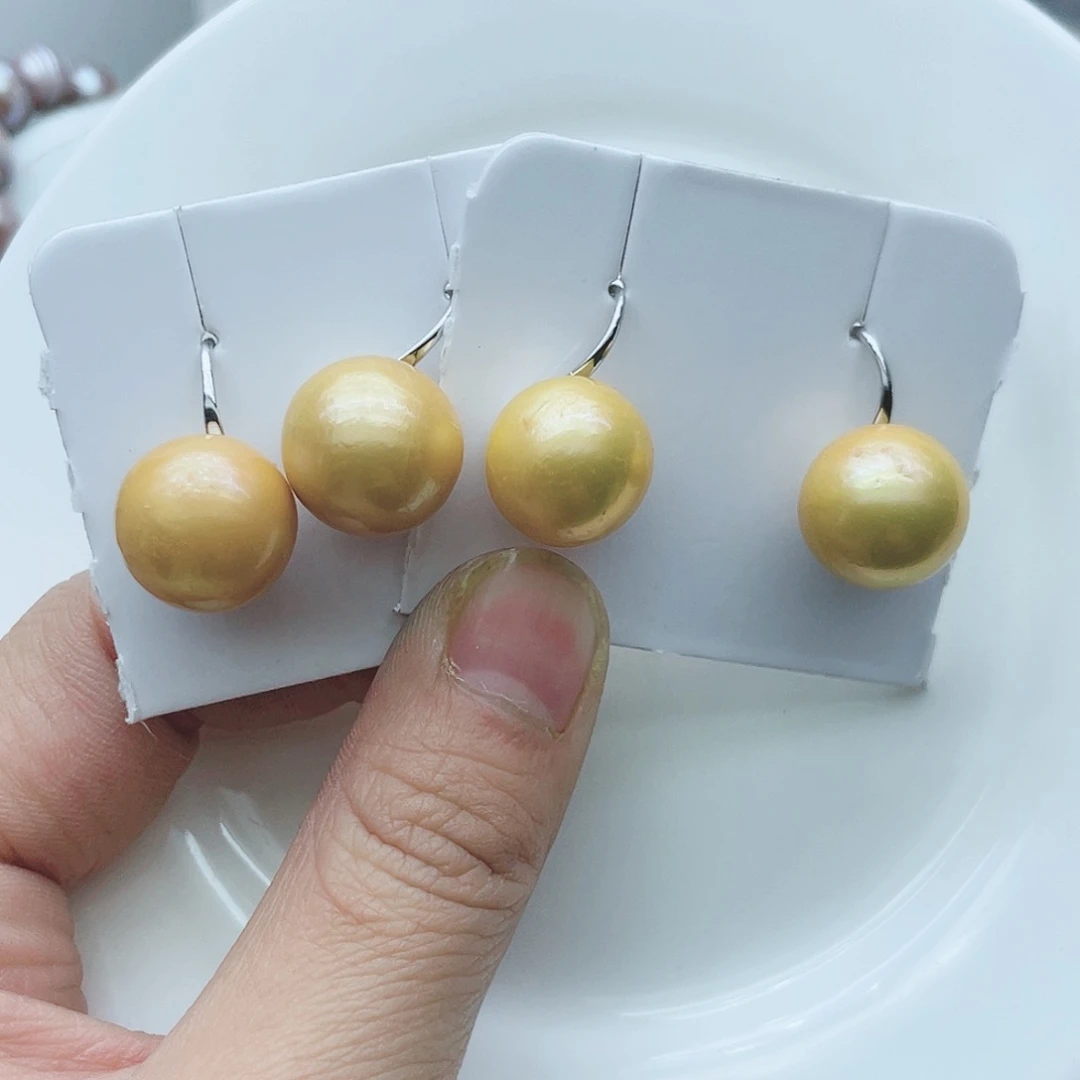 淡水珍珠颈饰钛钢