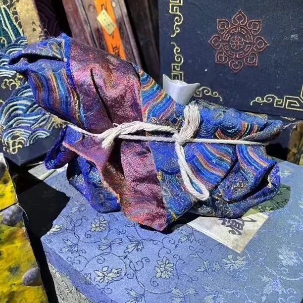 【闪购商品】99精美高端闷包摆件陇精美