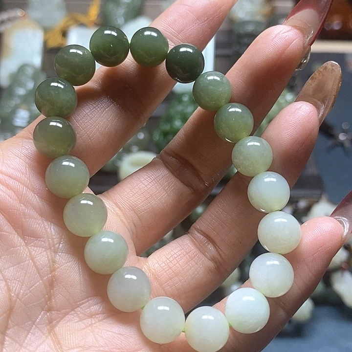 和田玉未镶嵌手串