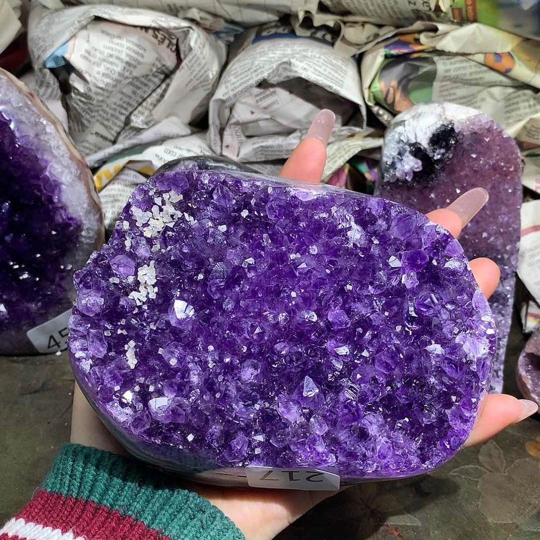 紫晶大型摆件（非配饰）未镶嵌