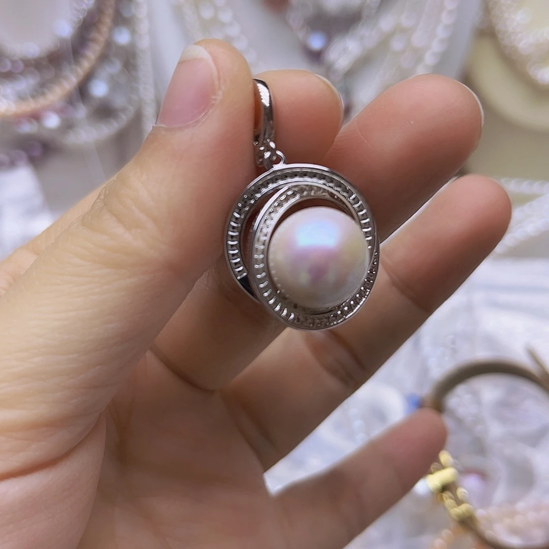 吊坠或者耳钉未镶嵌淡水珍珠