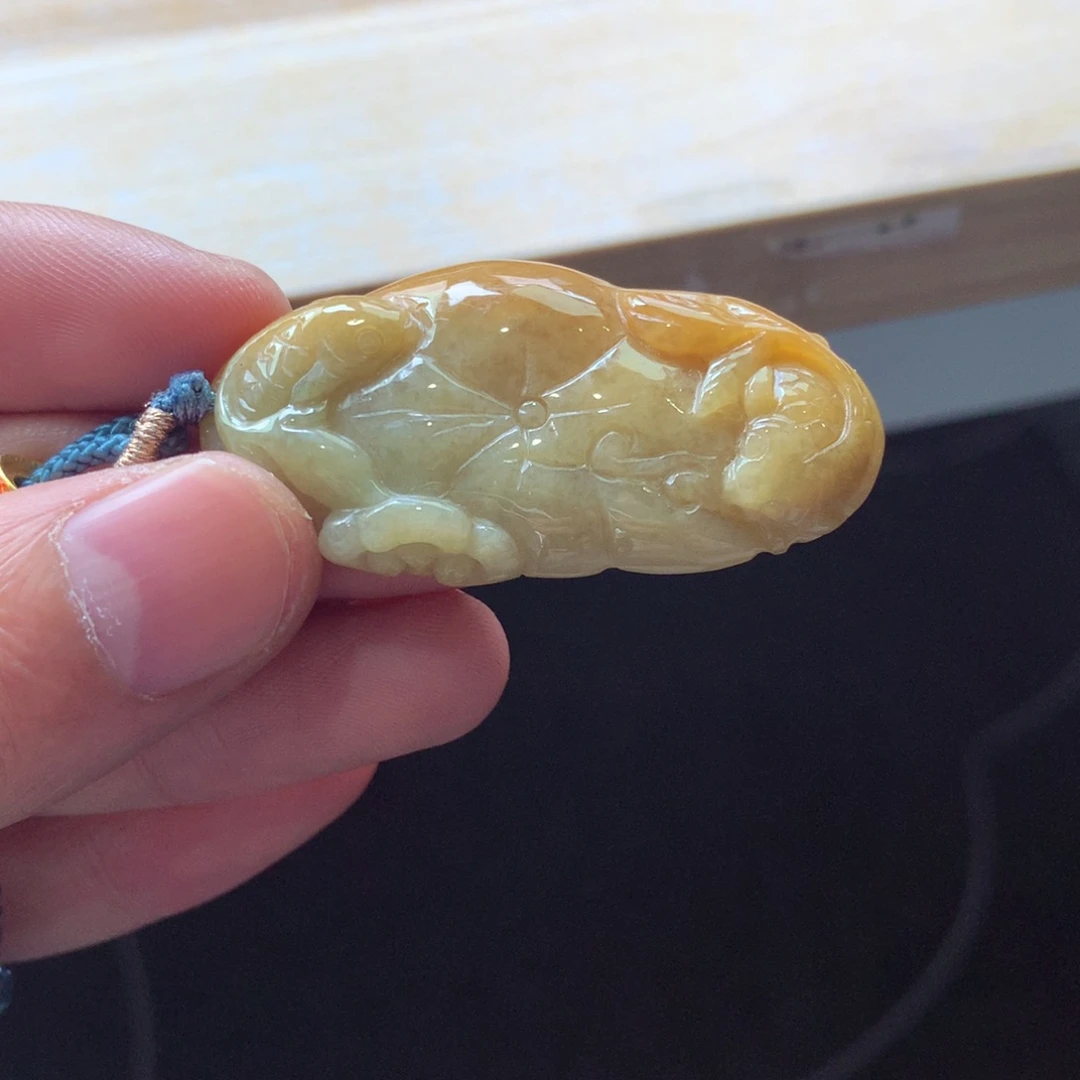 翡翠颈饰未镶嵌吊坠