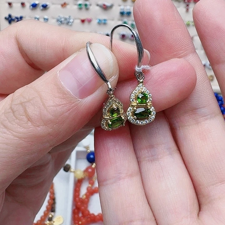 透辉石耳钉101银S925镶嵌