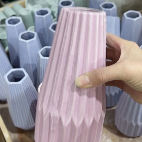 多肉绿植陶瓷花盆9.9包邮，有孔