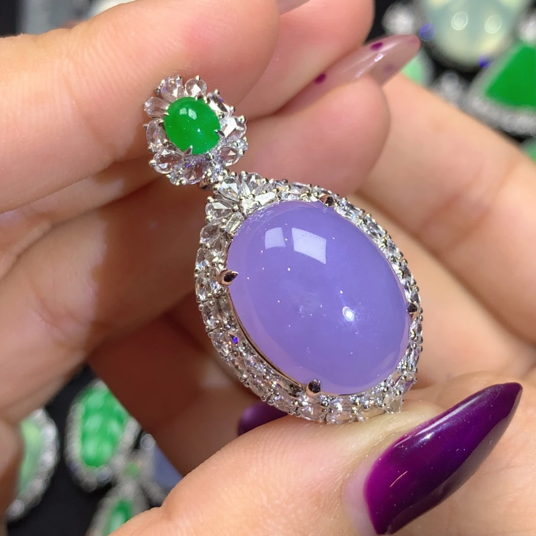 晶***晶翡翠18K金镶嵌颈饰尾款