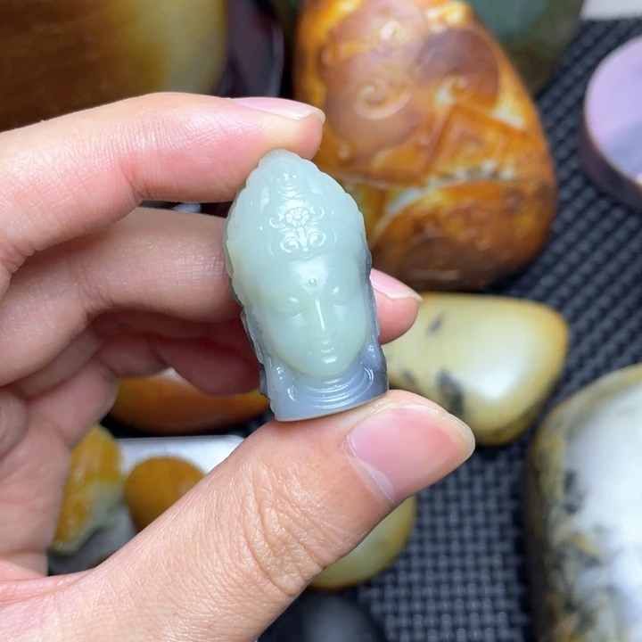 未镶嵌和田玉挂件步*