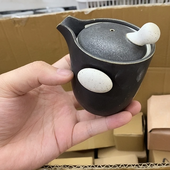 陶瓷艺术品及陶瓷制品