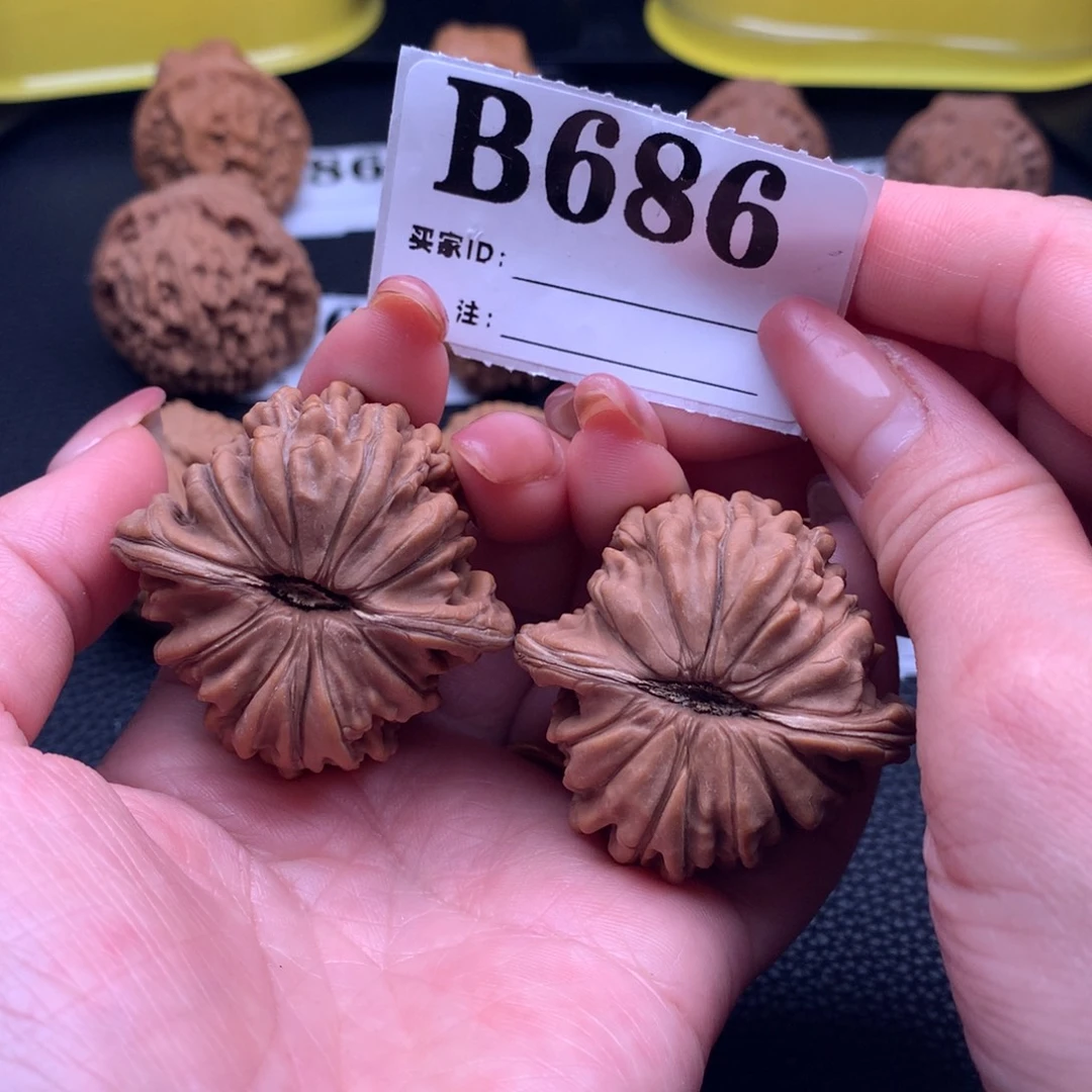 文玩核桃吊坠四座楼686链接43尺全