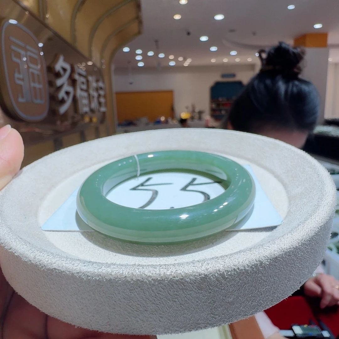 和田玉未镶嵌手镯295