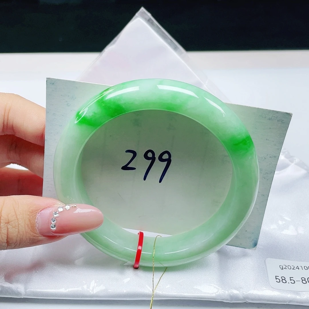 翡翠未镶嵌手镯 正圈58+