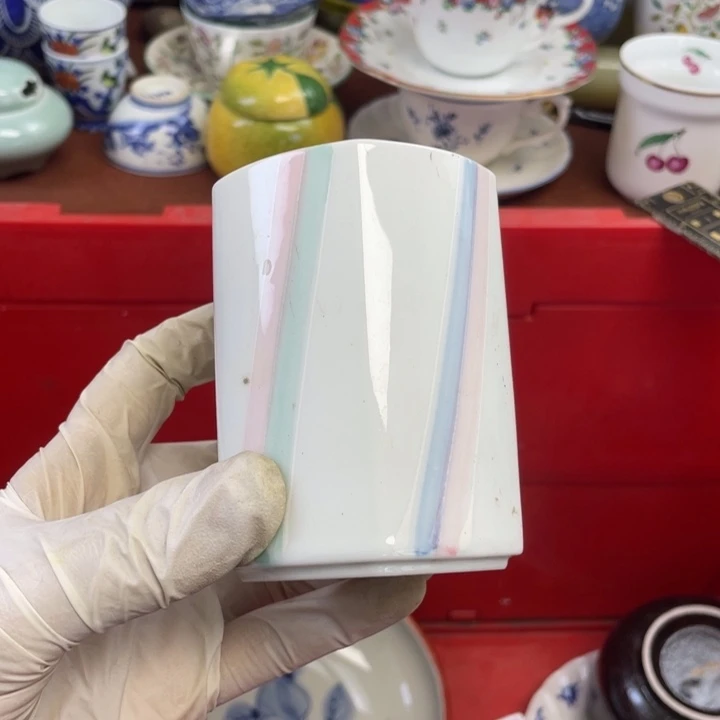 他家瓷器真美…开播了