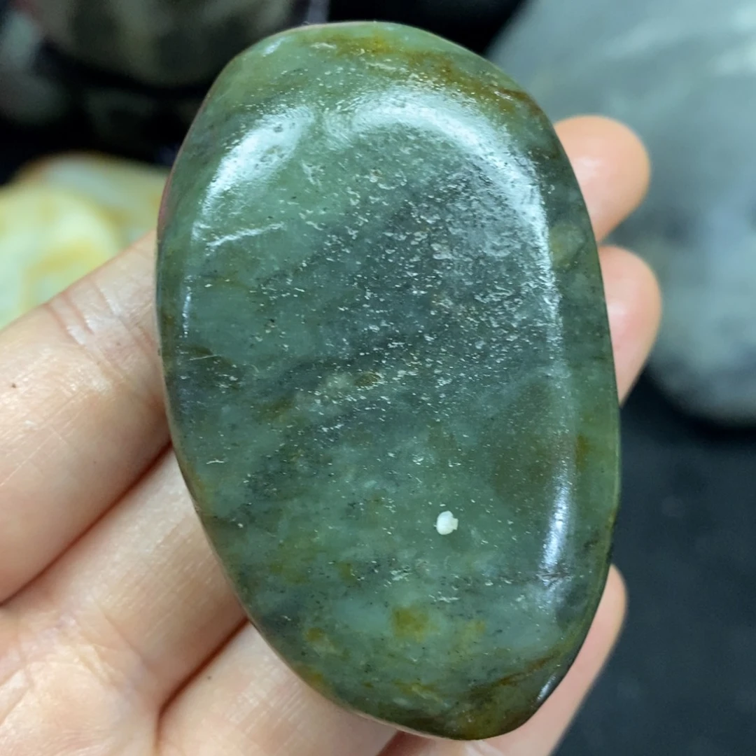 未镶嵌和田玉（糖玉）挂件