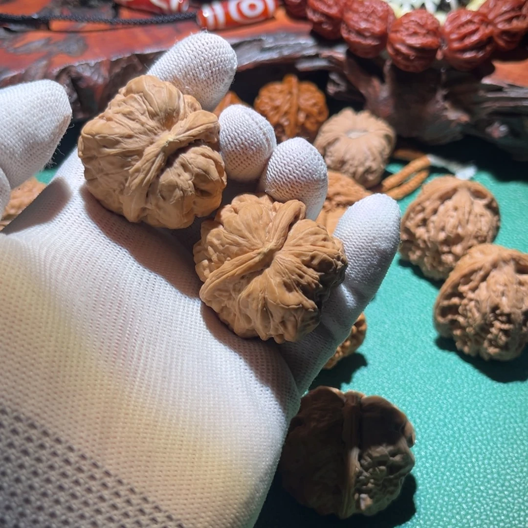 ****吊坠文玩核桃蛤蟆头