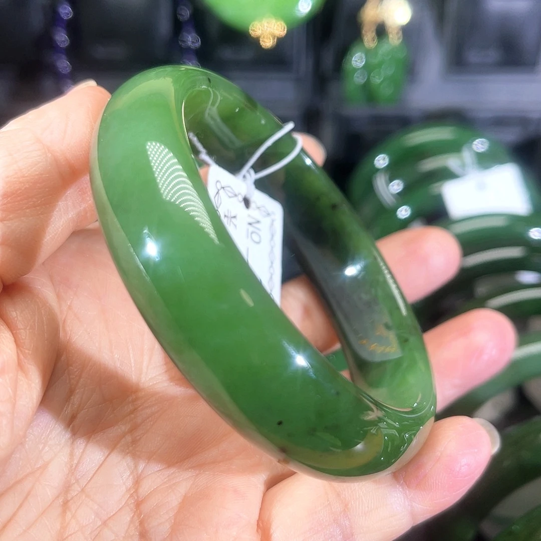 和田玉（糖玉）未镶嵌手镯