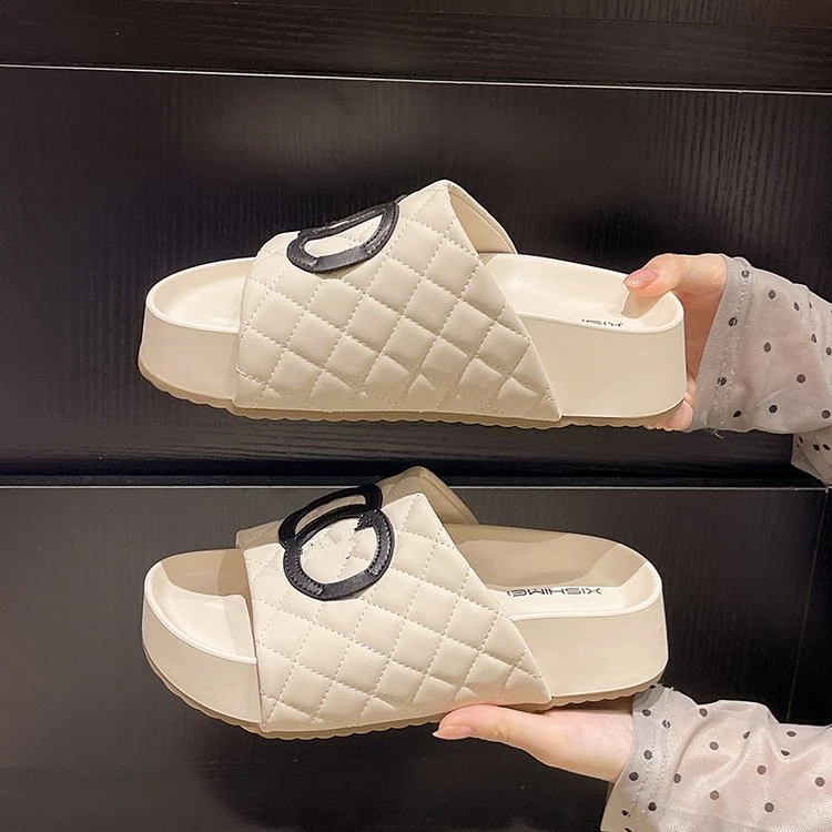 厚底小香风拖鞋女2025新款夏季新款时尚百搭菱格断码清仓一字凉拖