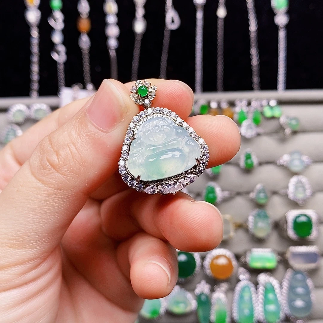 翡翠银S925镶嵌颈饰佛公