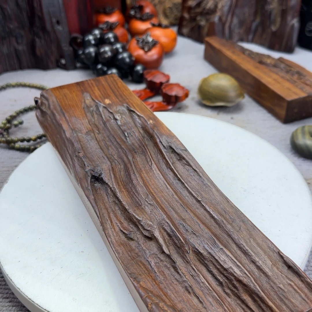 大果紫檀（缅甸花梨）?****